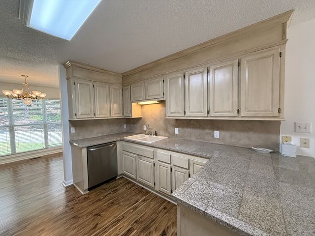 120 Warpaint Lane, Westminster, SC 29693