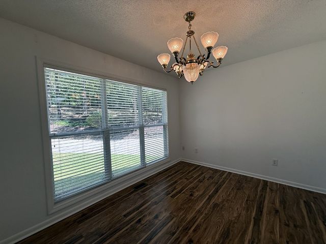 120 Warpaint Lane, Westminster, SC 29693