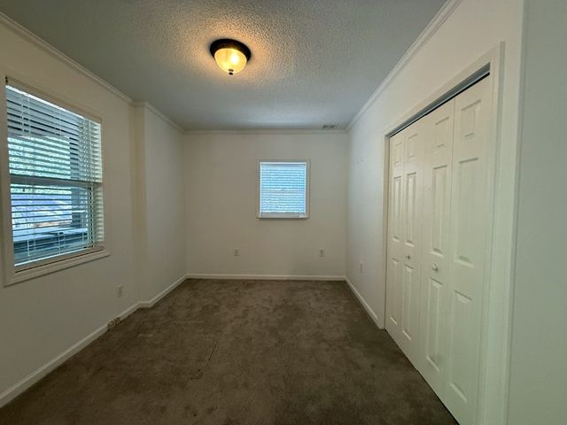 120 Warpaint Lane, Westminster, SC 29693