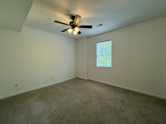 120 Warpaint Lane, Westminster, SC 29693