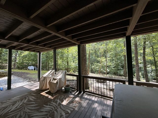 120 Warpaint Lane, Westminster, SC 29693