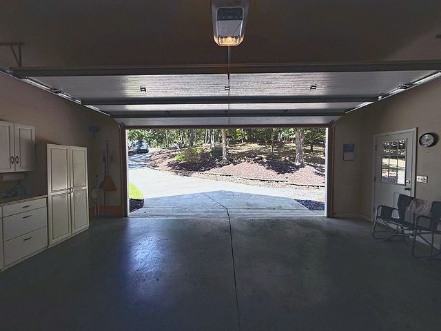 120 Warpaint Lane, Westminster, SC 29693