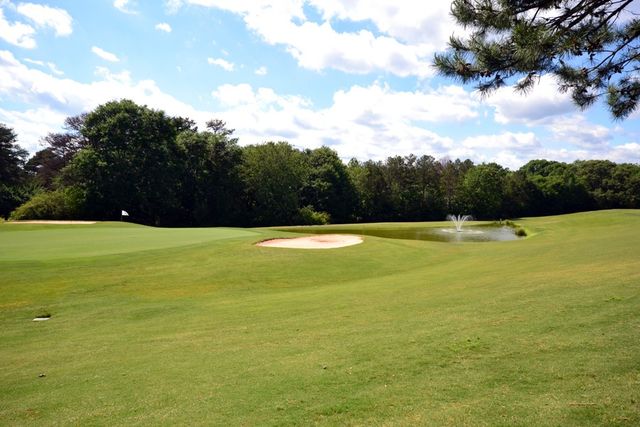 120 Warpaint Lane, Westminster, SC 29693