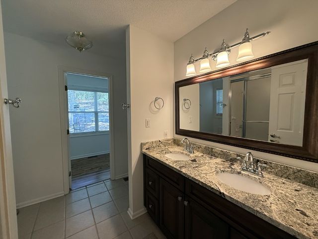 120 Warpaint Lane, Westminster, SC 29693