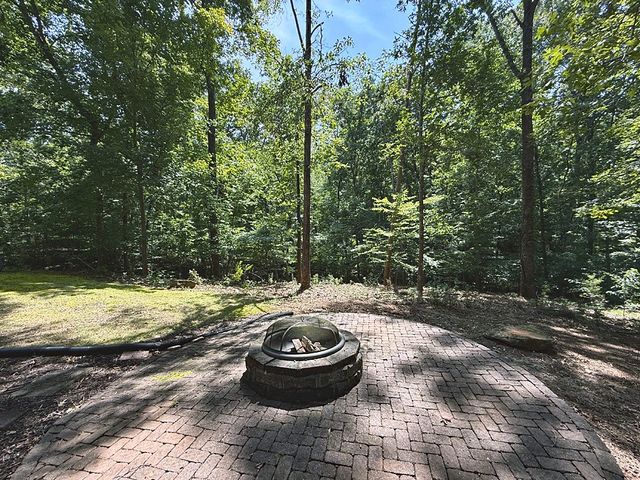120 Warpaint Lane, Westminster, SC 29693