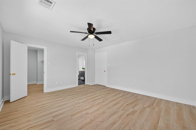 19515 Fletcher Way Drive, Houston, TX 77073