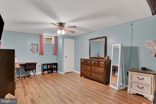 14 CARRIAGE RD, New Cumberland, PA 17070