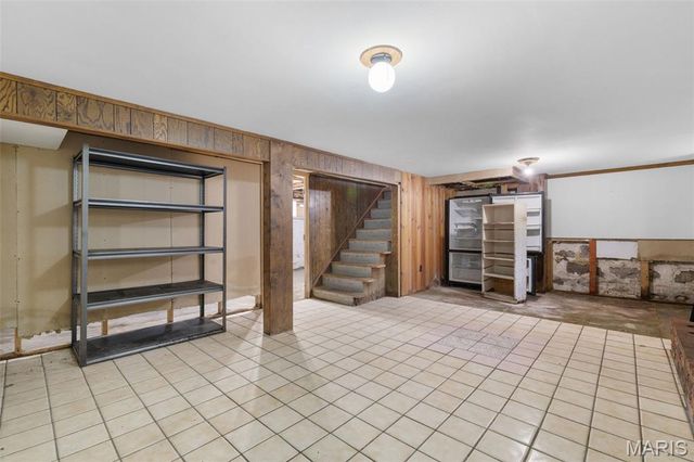 7332 Country Club Drive, St Louis, MO 63121