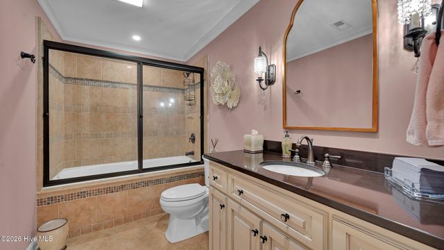 1157 Autumn Lakes Drive, Grimesland, NC 27837