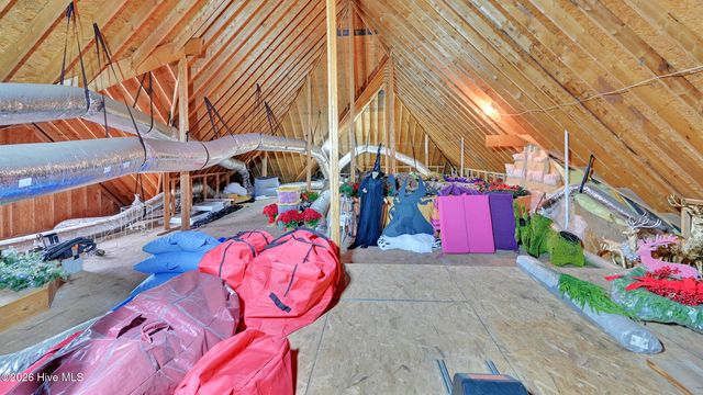 1157 Autumn Lakes Drive, Grimesland, NC 27837