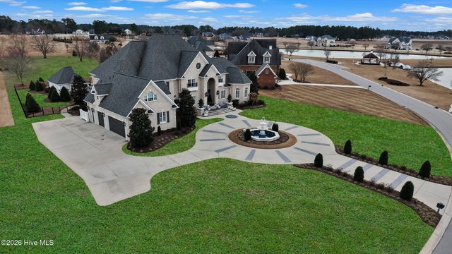 1157 Autumn Lakes Drive, Grimesland, NC 27837