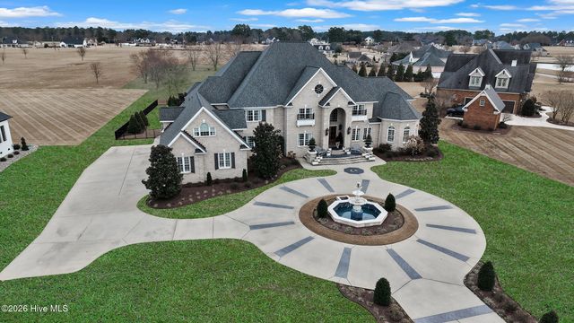 1157 Autumn Lakes Drive, Grimesland, NC 27837