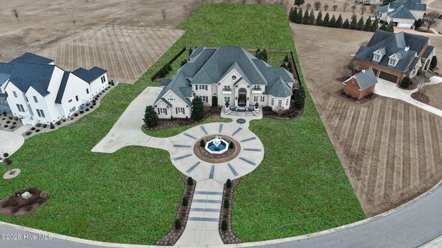 1157 Autumn Lakes Drive, Grimesland, NC 27837