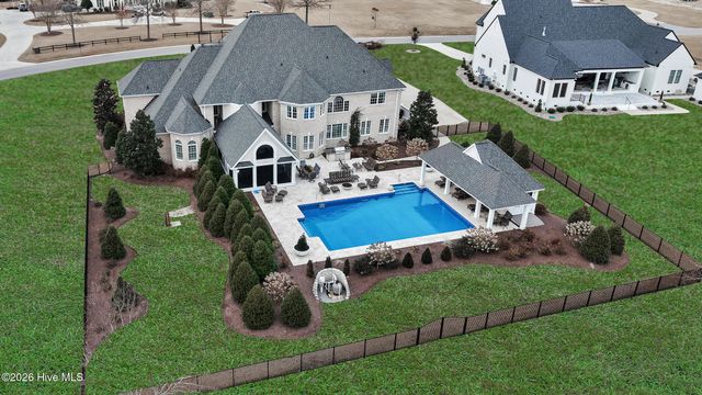 1157 Autumn Lakes Drive, Grimesland, NC 27837