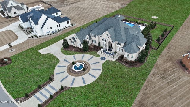 1157 Autumn Lakes Drive, Grimesland, NC 27837