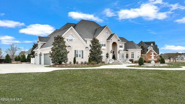 1157 Autumn Lakes Drive, Grimesland, NC 27837