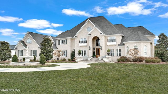 1157 Autumn Lakes Drive, Grimesland, NC 27837