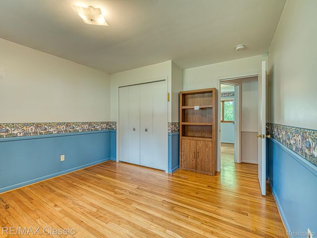 11789 Julia Drive, Green Oak Township, MI 48189