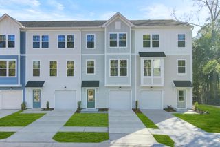 477 Caledon Court, Johns Island, SC 29455