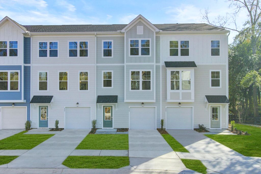 477 Caledon Court, Johns Island, SC 29455