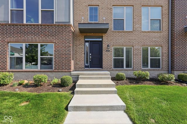 13472 Erlen Drive, Fishers, IN 46037