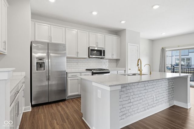 13472 Erlen Drive, Fishers, IN 46037
