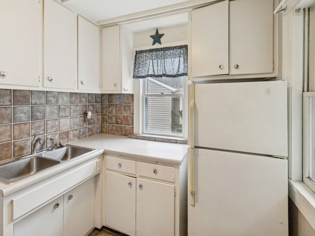 315 E 13th Street N, Newton, IA 50208