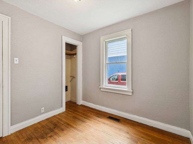 315 E 13th Street N, Newton, IA 50208