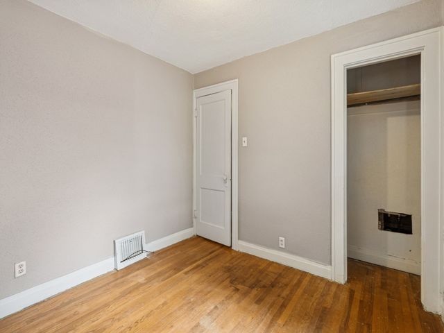 315 E 13th Street N, Newton, IA 50208