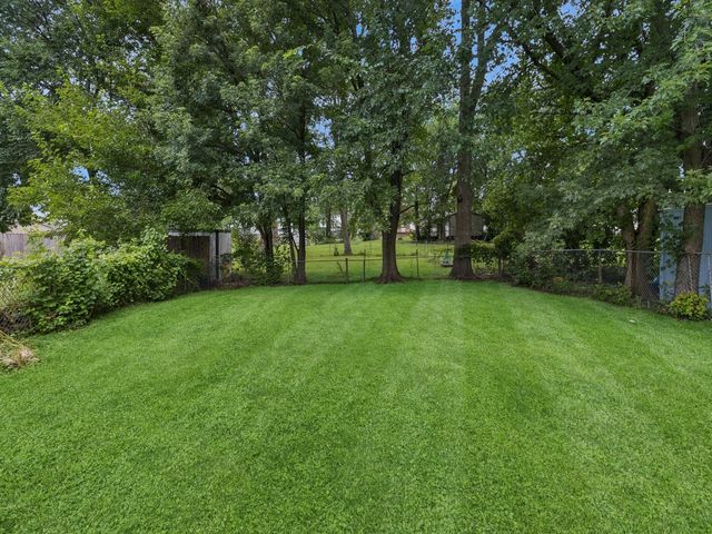 315 E 13th Street N, Newton, IA 50208