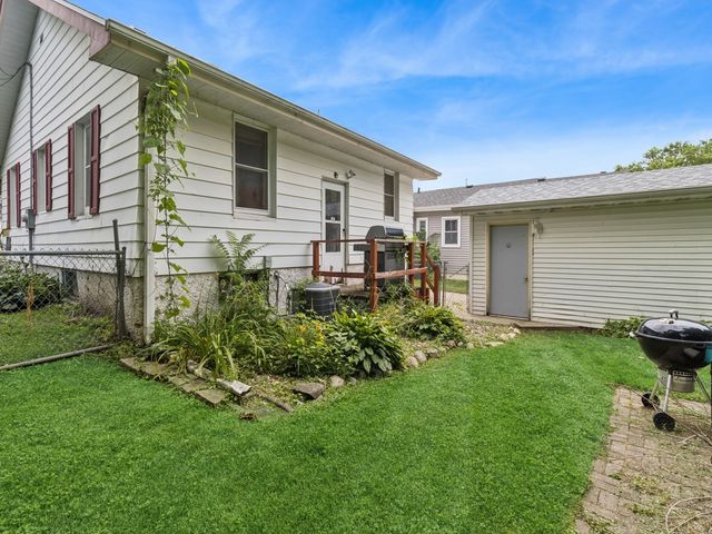 315 E 13th Street N, Newton, IA 50208