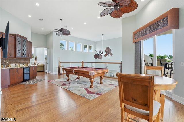 1506 Hermitage LN, Cape Coral, FL 33914