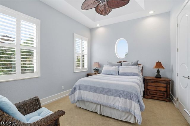 1506 Hermitage LN, Cape Coral, FL 33914