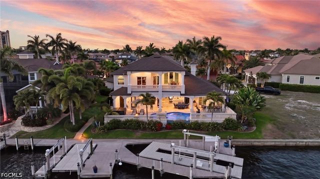 1506 Hermitage LN, Cape Coral, FL 33914