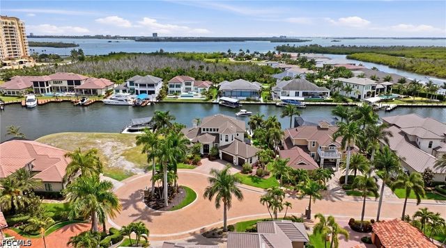 1506 Hermitage LN, Cape Coral, FL 33914