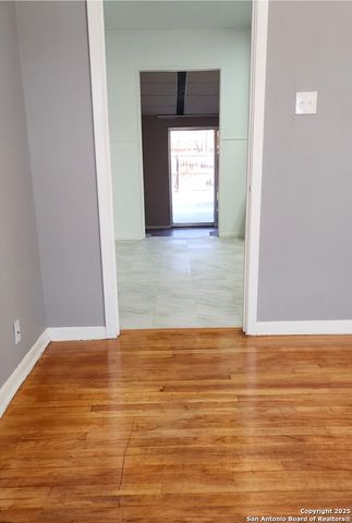 2625 woodlawn, San Antonio, TX 78228