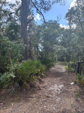 16464 NE 35 ROAD, Citra, FL 32113