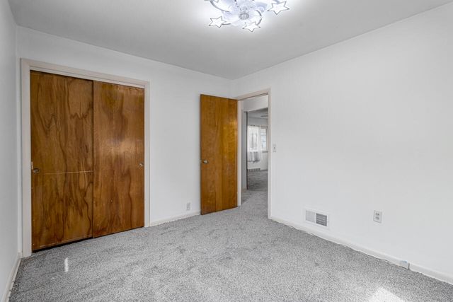 3329 9TH Avenue, Council Bluffs, IA 51501