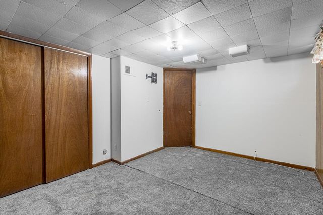 3329 9TH Avenue, Council Bluffs, IA 51501