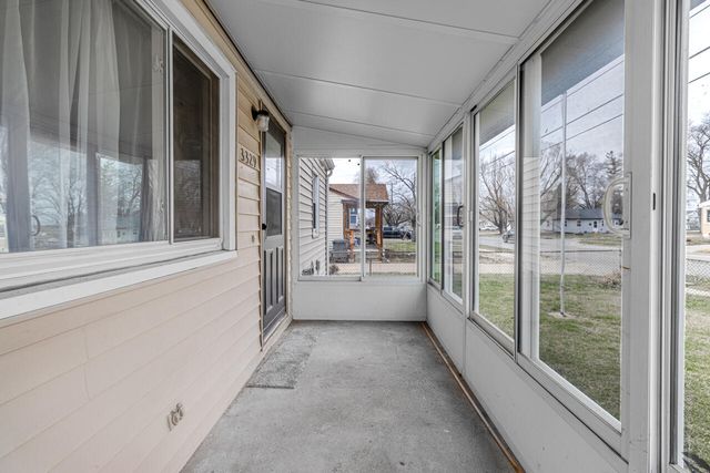 3329 9TH Avenue, Council Bluffs, IA 51501