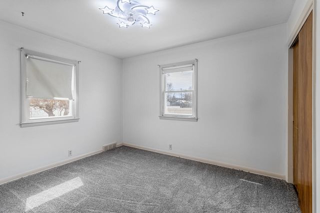 3329 9TH Avenue, Council Bluffs, IA 51501