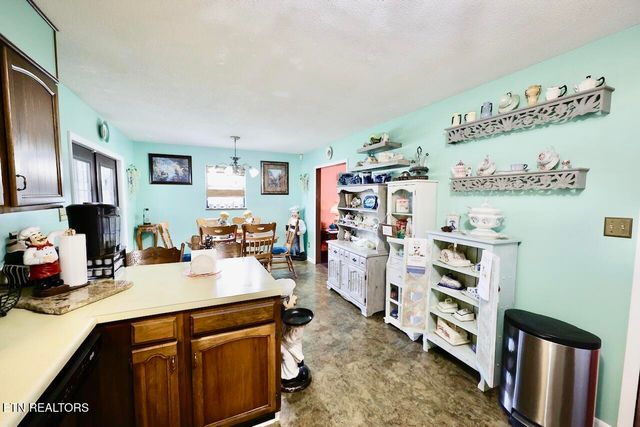 2903 Cedar Circle, Lenoir City, TN 37772