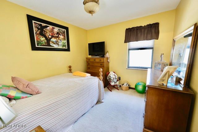 2903 Cedar Circle, Lenoir City, TN 37772