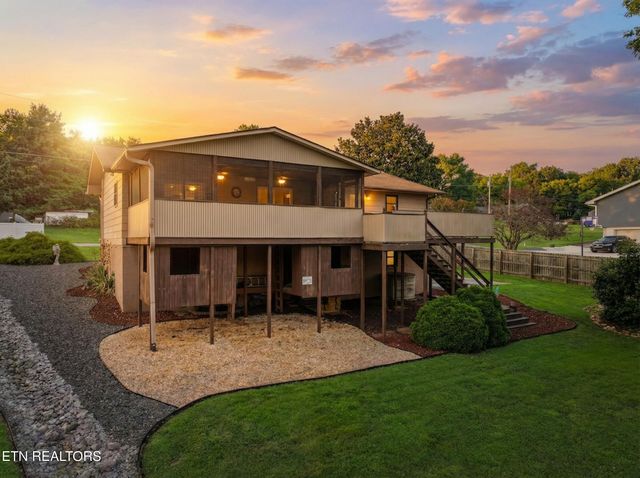 2903 Cedar Circle, Lenoir City, TN 37772