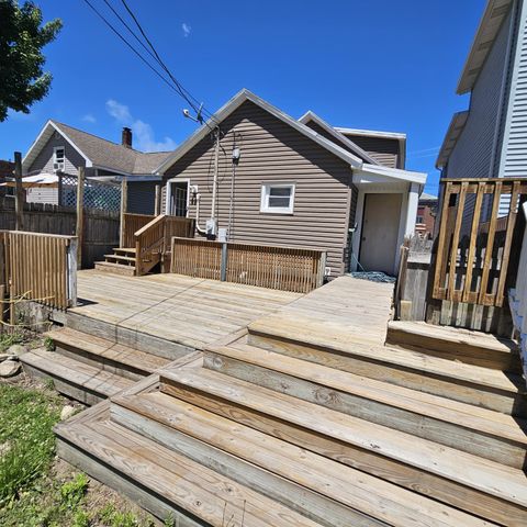 316 W 11th Street, Michigan City, IN 46360