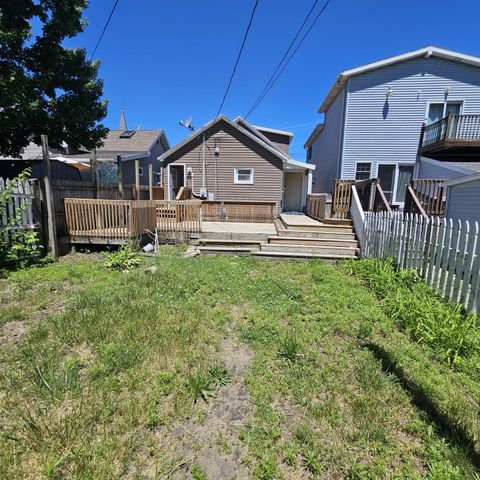 316 W 11th Street, Michigan City, IN 46360
