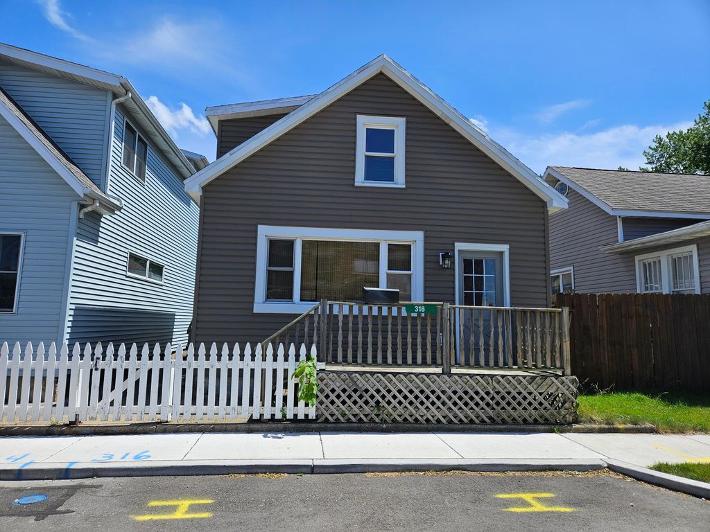 316 W 11th Street, Michigan City, IN 46360