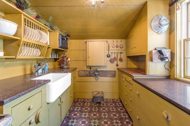 3729 E Daniel Street, Mooresville, IN 46158