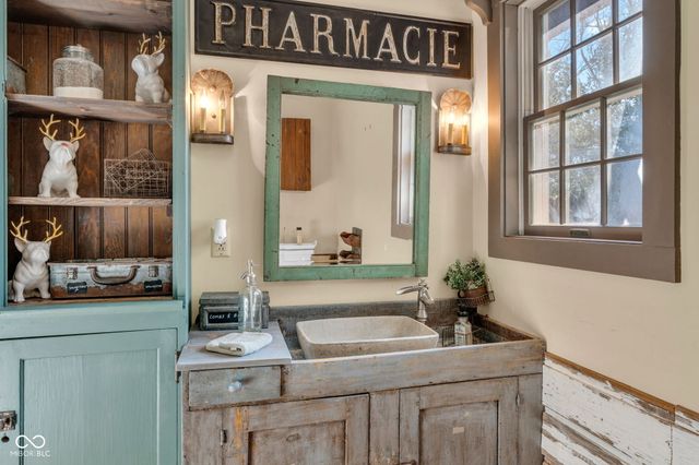 3729 E Daniel Street, Mooresville, IN 46158