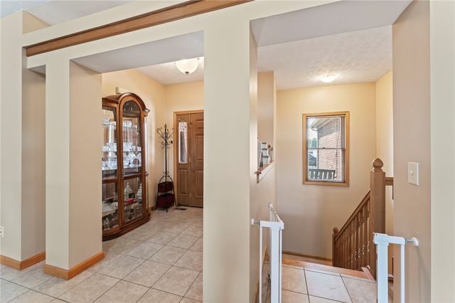 350 Saint Andrews Trail, Miamisburg, OH 45342